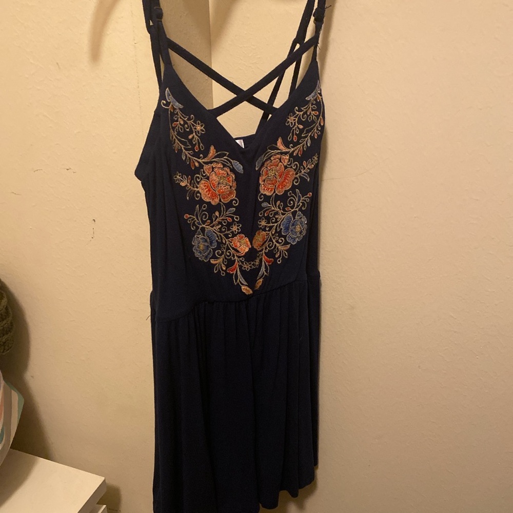 XS navy romper worn once!